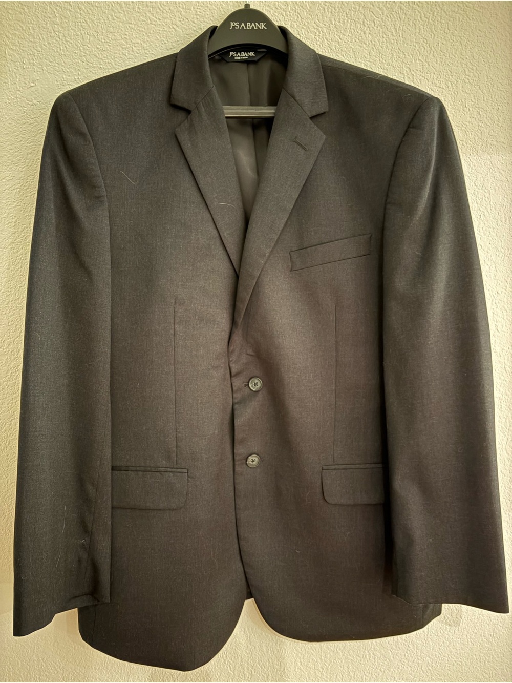 Jos. A. Bank Men's Dark Charcoal Two-Button Suit Jacket and Pants